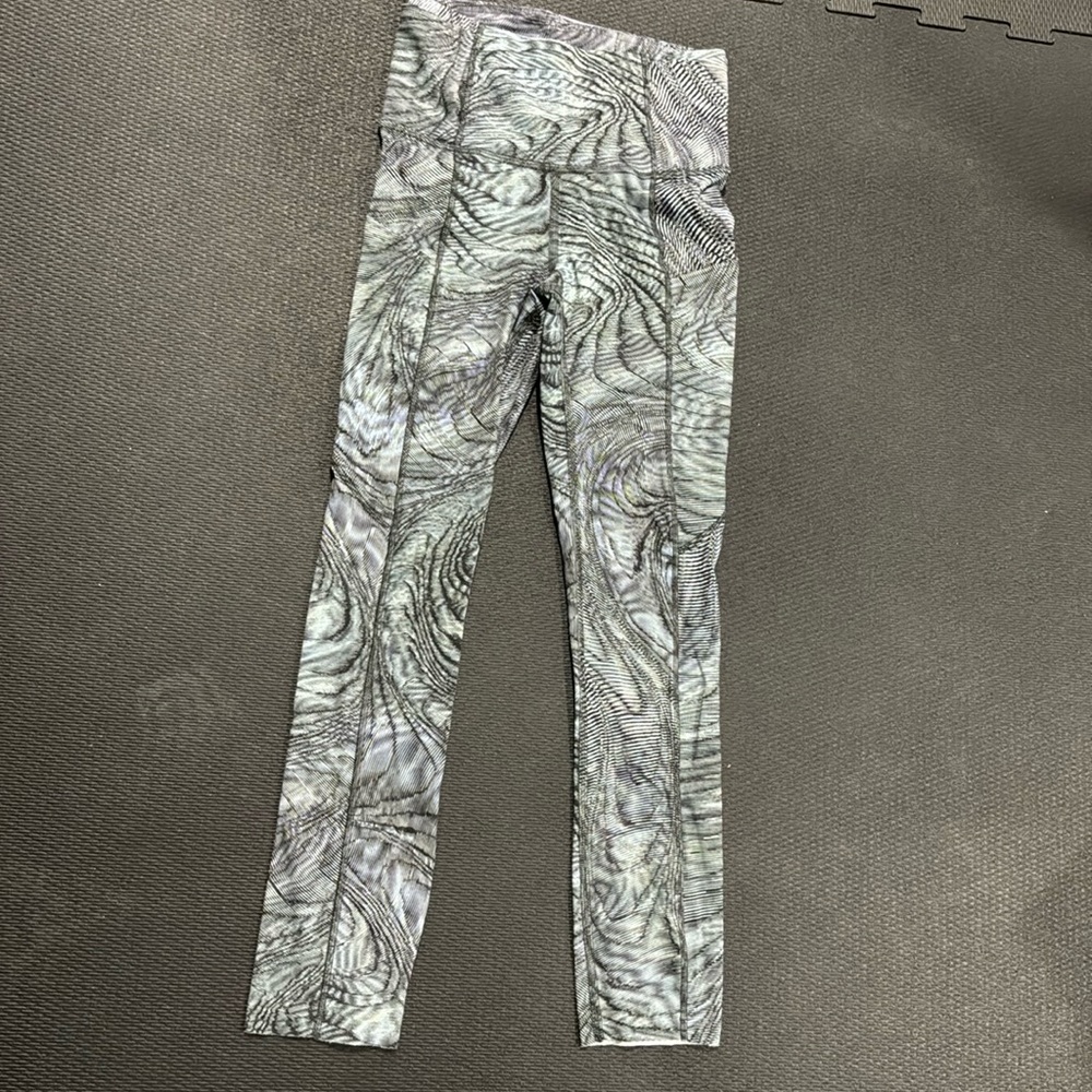 Lululemon Blue, Green patter leggings with pockets